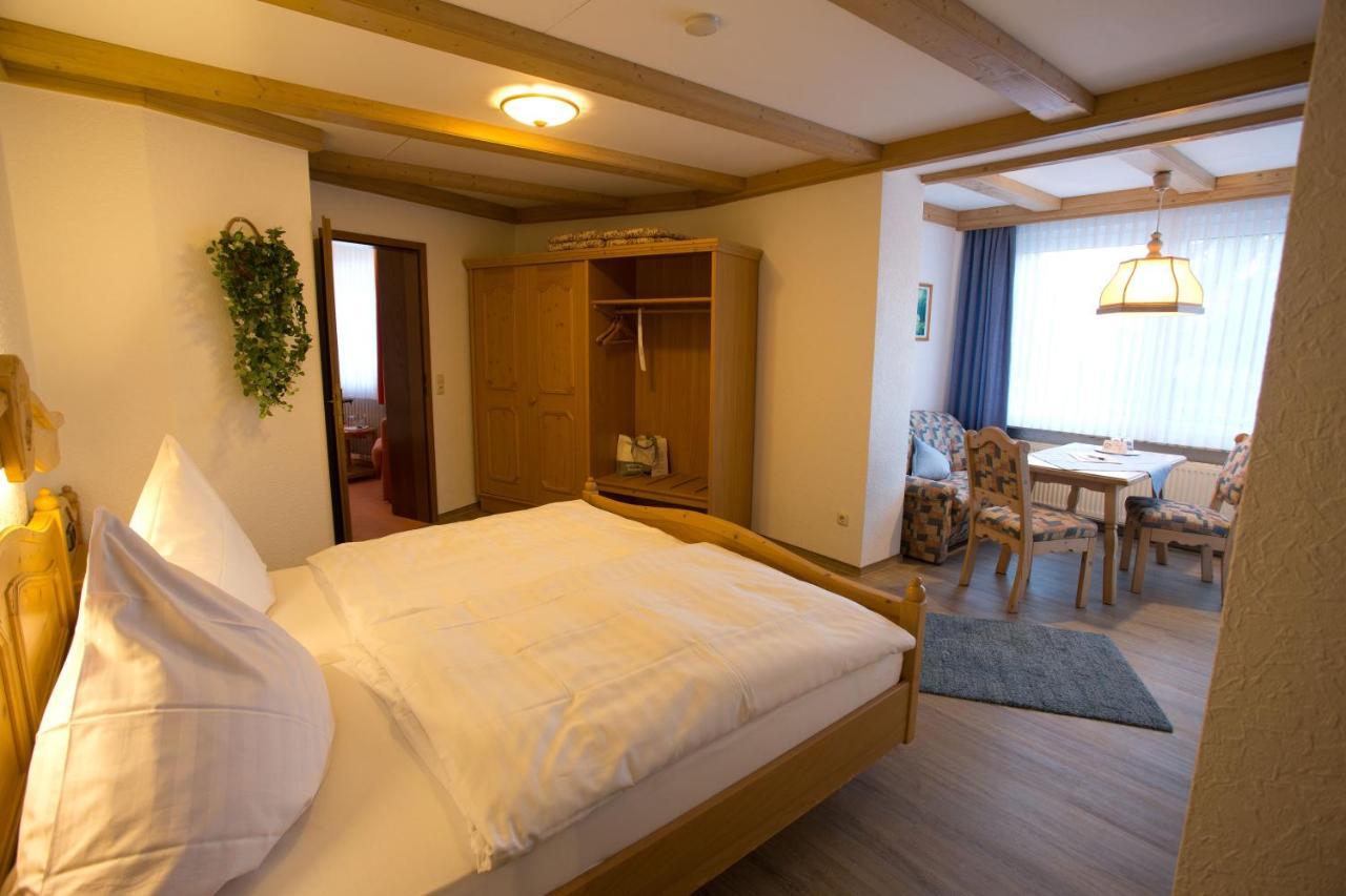 Landhotel Teuteberg Bad Arolsen Eksteriør bilde